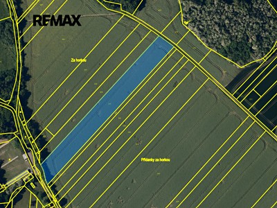 Prodej  pole 14 304 m²