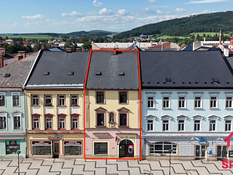 Комерційне приміщення на продаж, 422 м² (4 з 27)