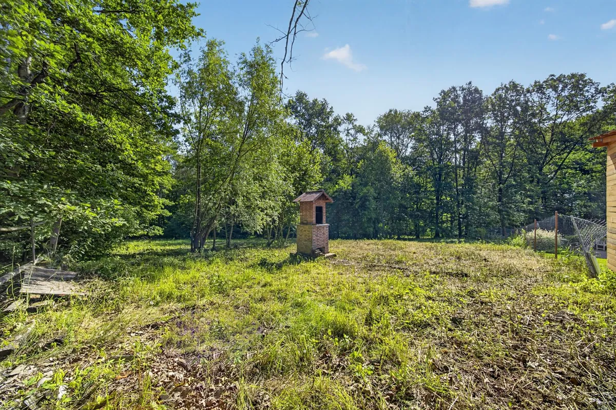 Prodej stavebního pozemku 2167 m²