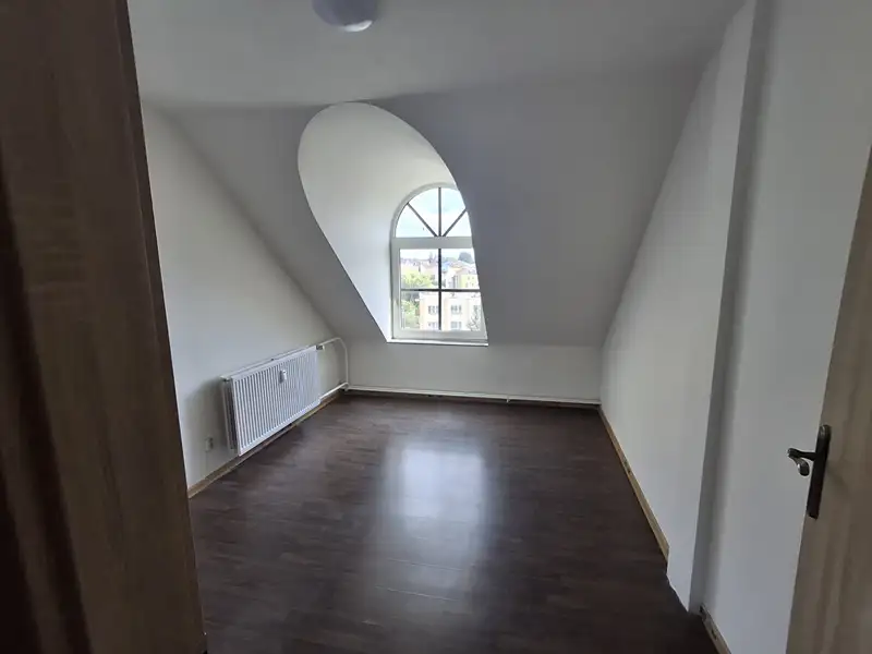 Pronájem bytu 3+kk 70 m², Cheb – náhled fotky 3