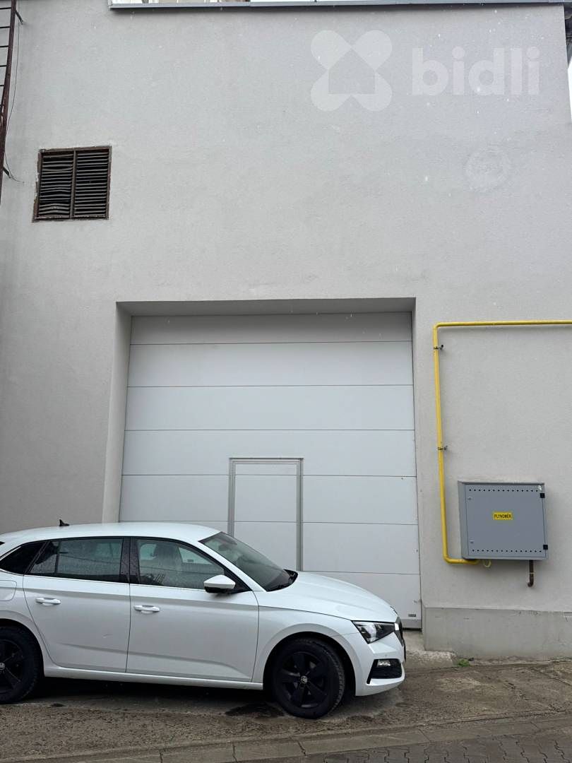 Pronájem výrobní haly, prostoru 385 m² – fotografie 4