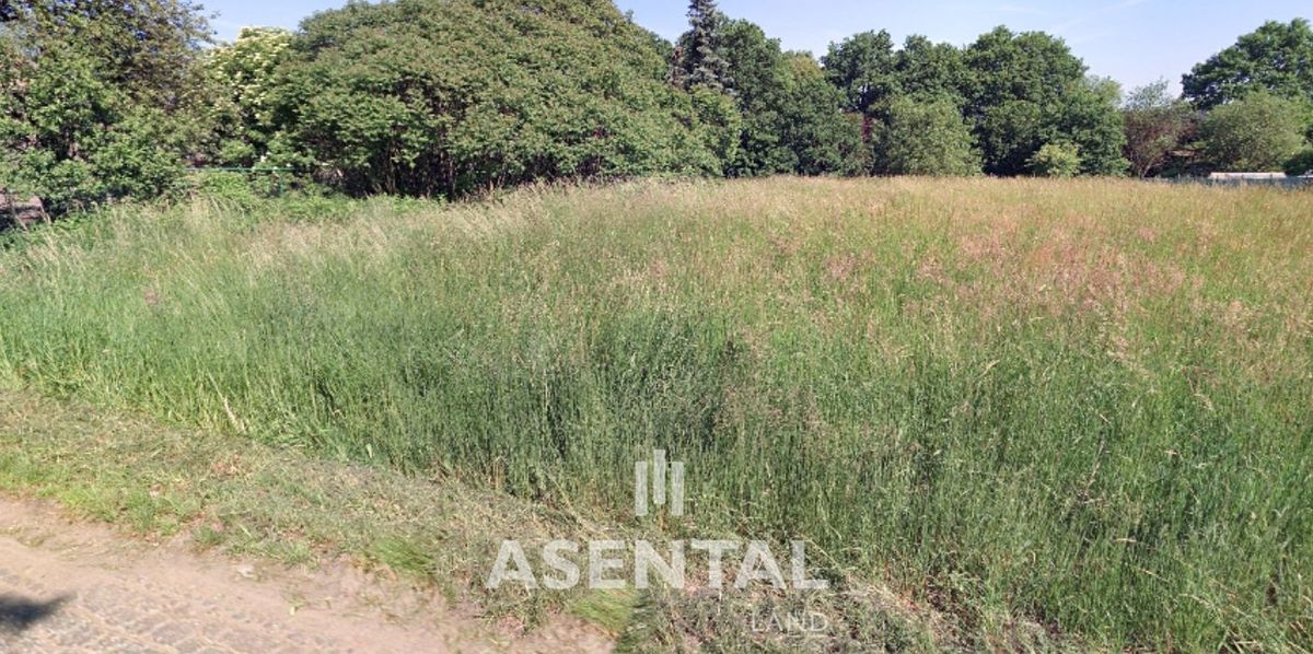 Prodej komerčního pozemku 1829 m²