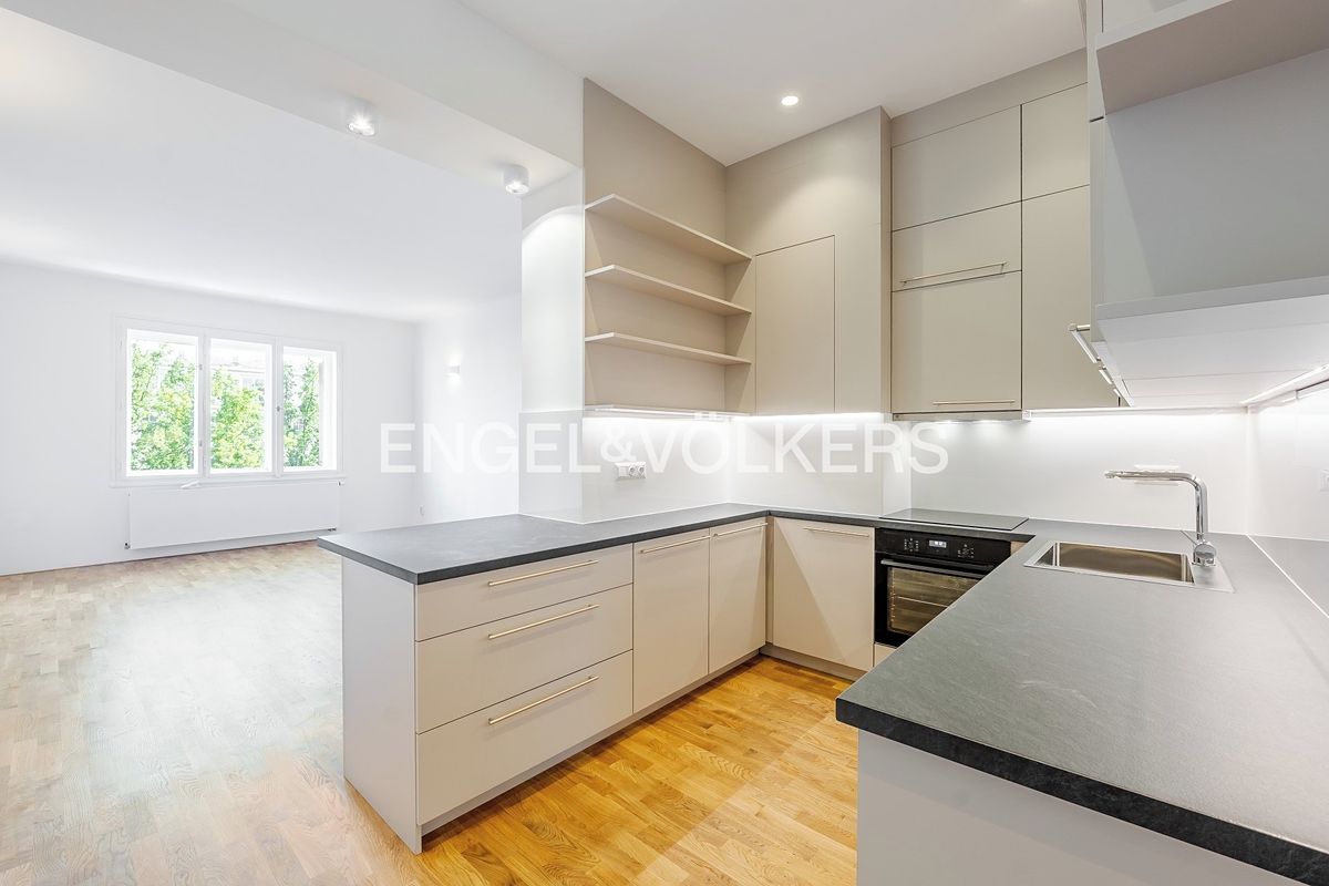 Pronájem bytu 2+kk 55 m²