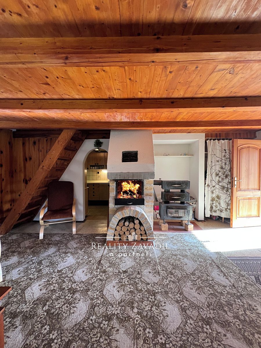 Prodej chaty 140 m², pozemek 452 m² – fotografie 3