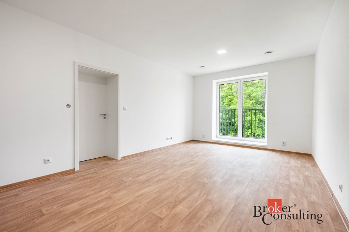 Pronájem bytu 2+kk 44 m²