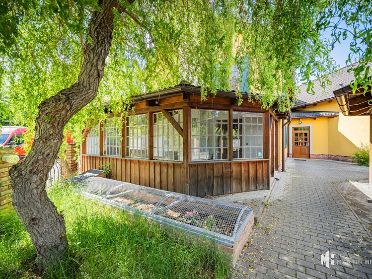 Prodej komerčního prostoru, 460 m² (16 z 18)