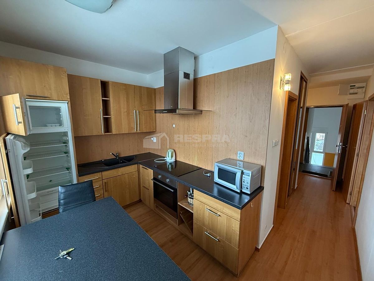 Pronájem bytu 1+1 41 m²