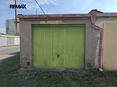 Pronájem garáže 17 m²