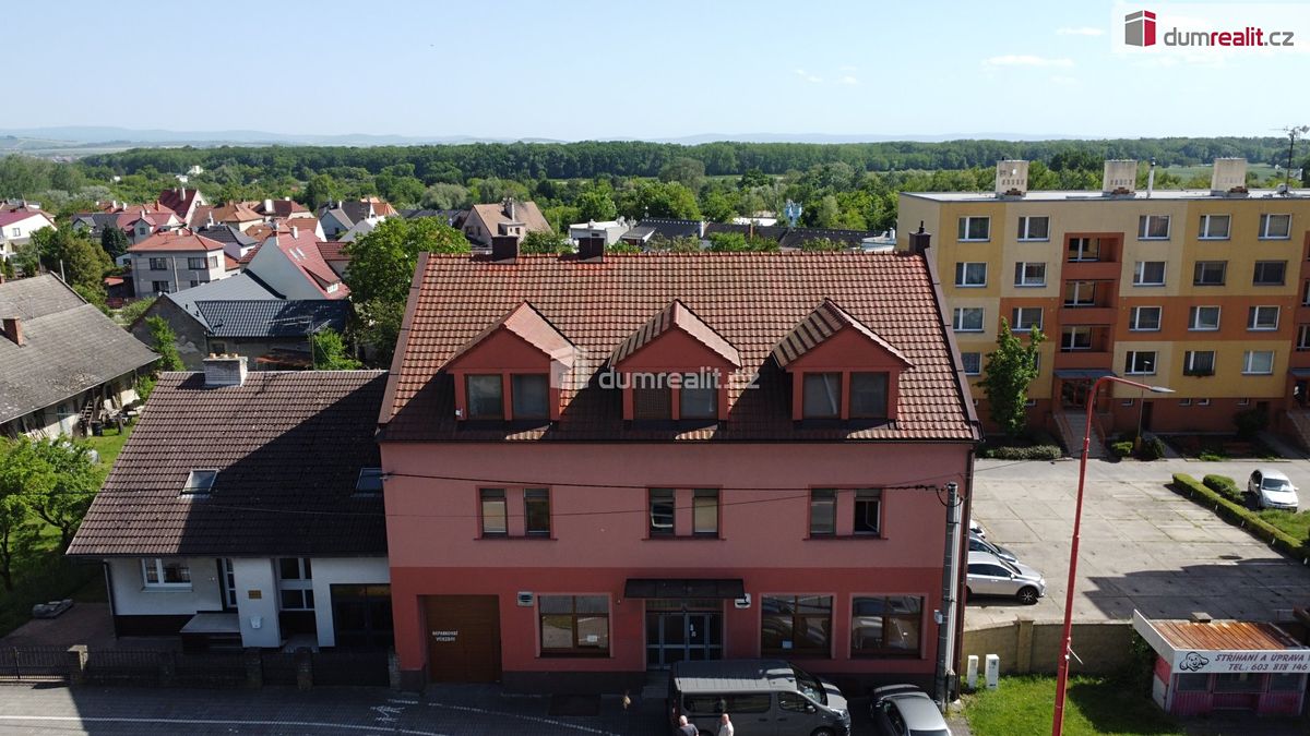 Pronájem obchodního prostoru 137 m²