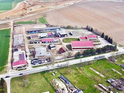 Prodej komerčního pozemku 15000 m²