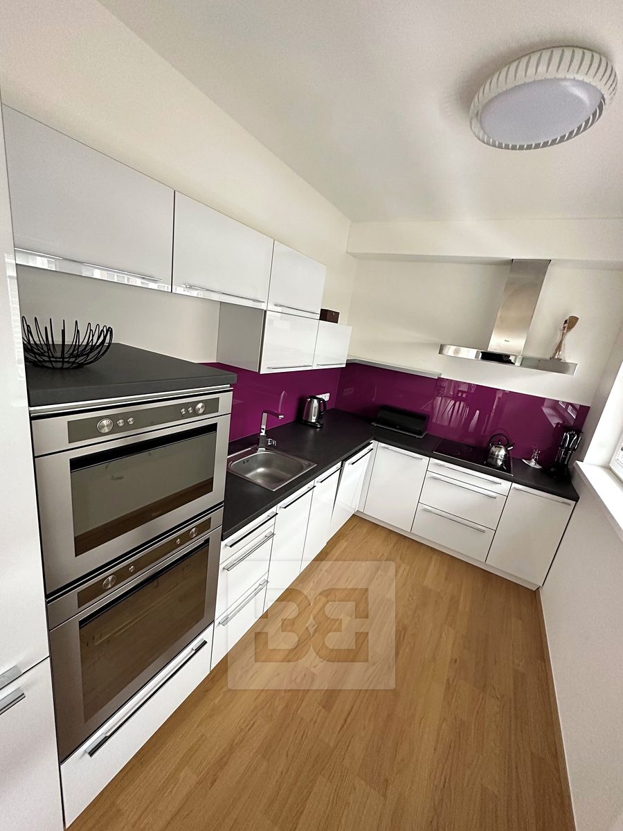 Pronájem bytu 2+kk 59 m²
