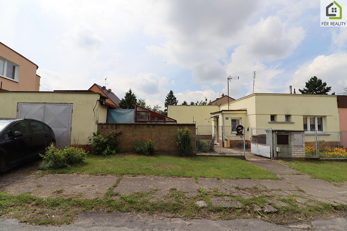Prodej rodinného domu 190 m², pozemek 383 m² – fotografie 2