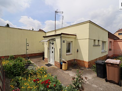 Prodej  rodinného domu 383 m², pozemek 383 m²