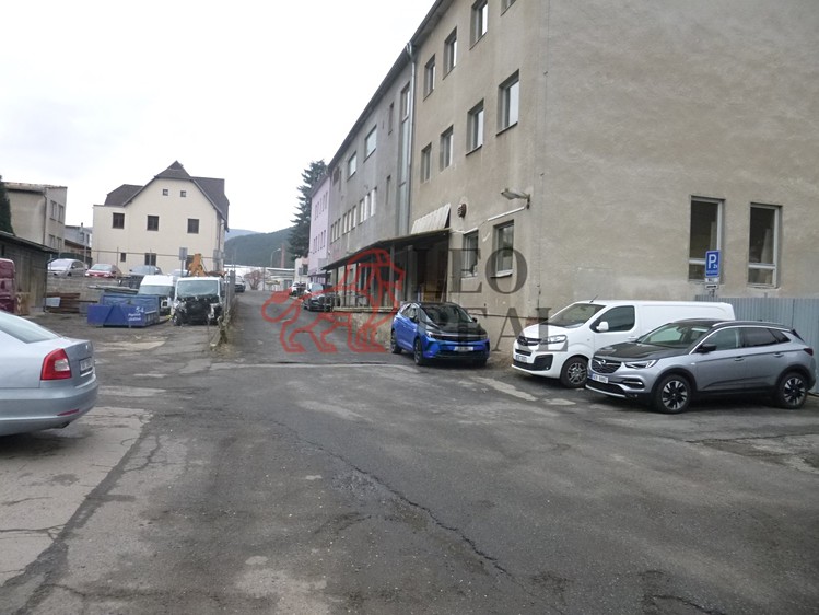 Pronájem bytu 2+kk, 67 m² (12 z 12)