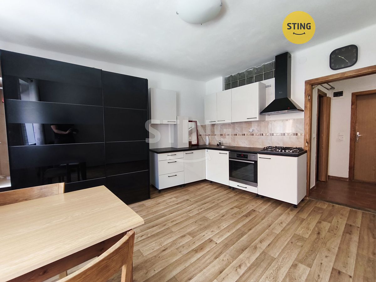 Pronájem bytu 2+kk 44 m²