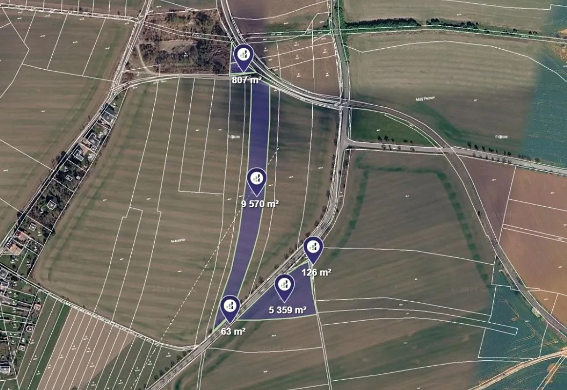 Prodej pole 15928 m²