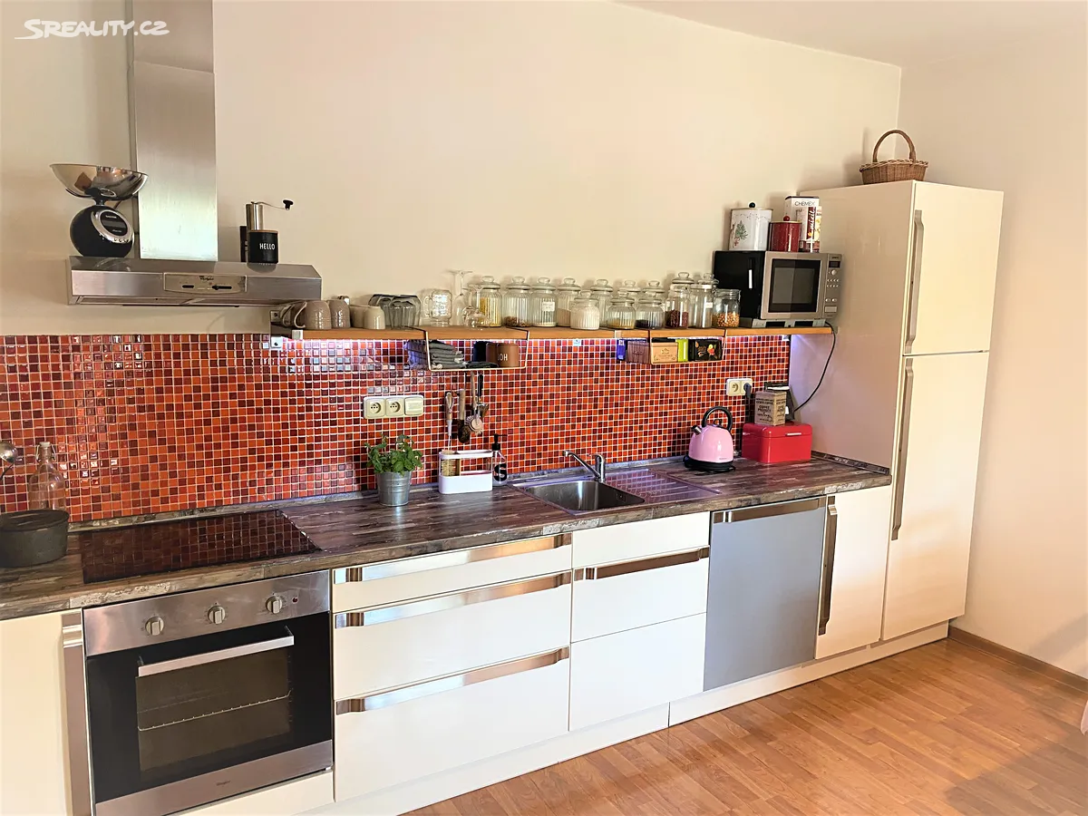 Prodej rodinného domu 77 m², pozemek 128 m² – pohled 3