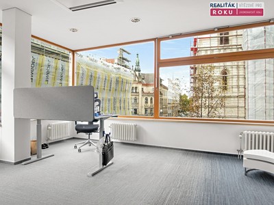 Pronájem kanceláře 287 m²