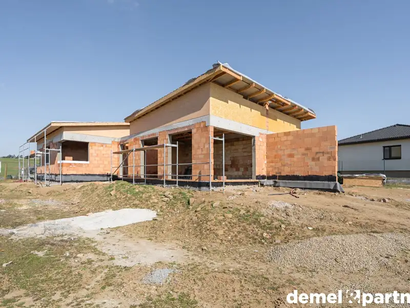 Prodej rodinného domu 112 m², pozemek 779 m², Vladislav – náhled fotky 2