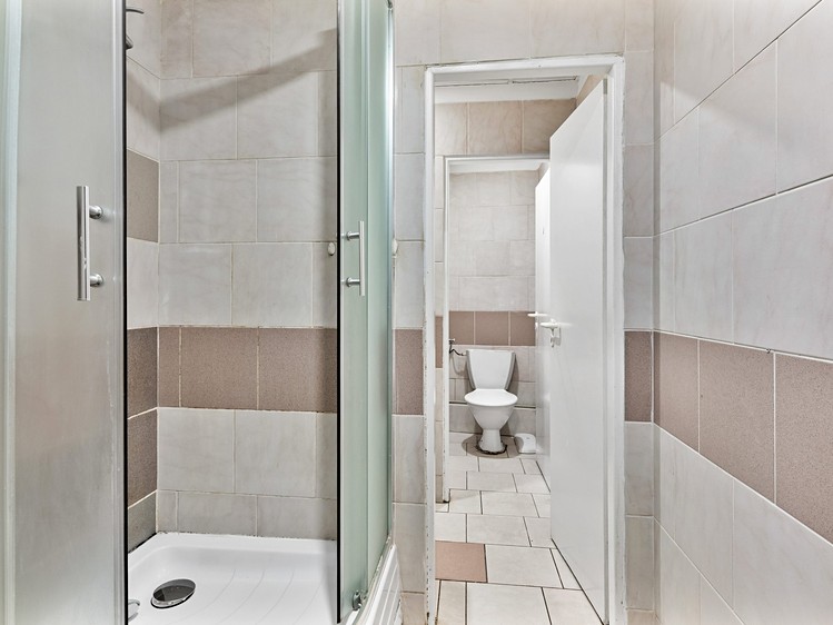 Комерційне приміщення на продаж, 122 м² (22 з 29)