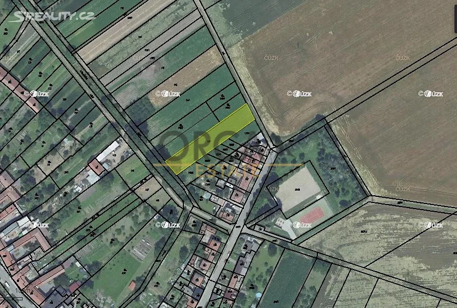 Prodej stavebního pozemku 1660 m², Vřesovice