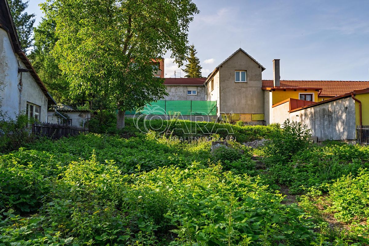 Prodej stavebního pozemku 477 m² – fotografie 2