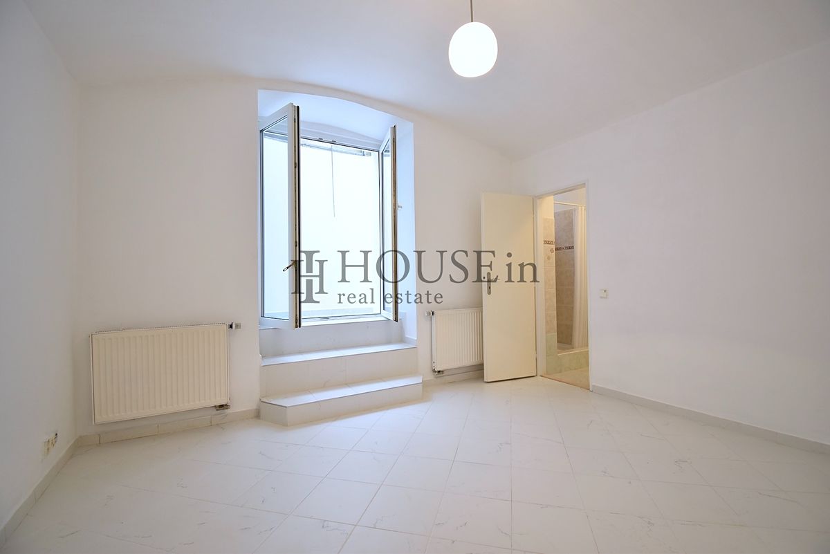 Pronájem bytu 1+kk 32 m²