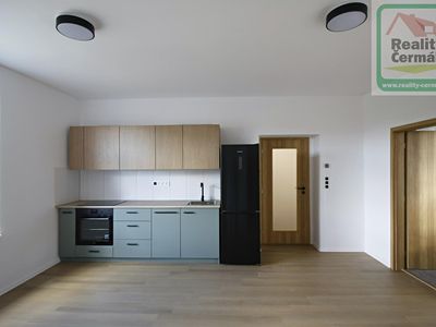 Pronájem bytu 3+kk 60 m²