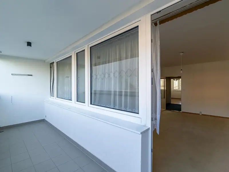 Prodej bytu 3+1 75 m², Praha – náhled fotky 3