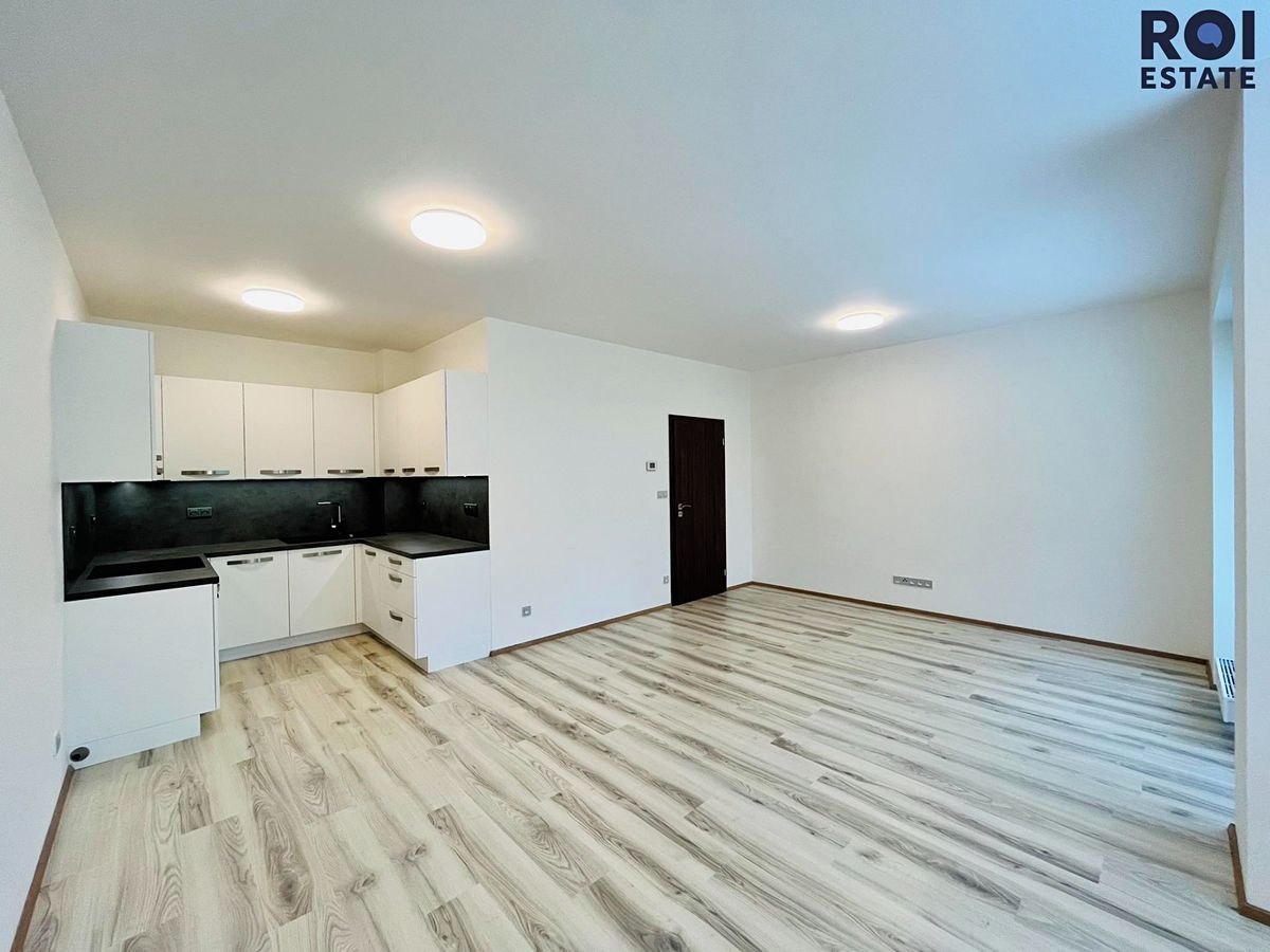 Pronájem bytu 1+kk 37 m²