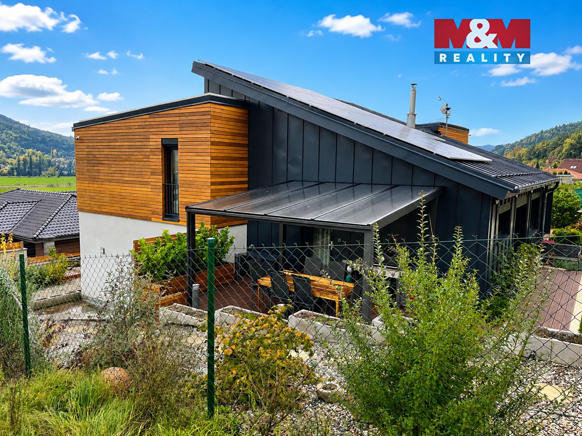 Prodej rodinného domu 297 m², pozemek 4102 m² – fotografie 2