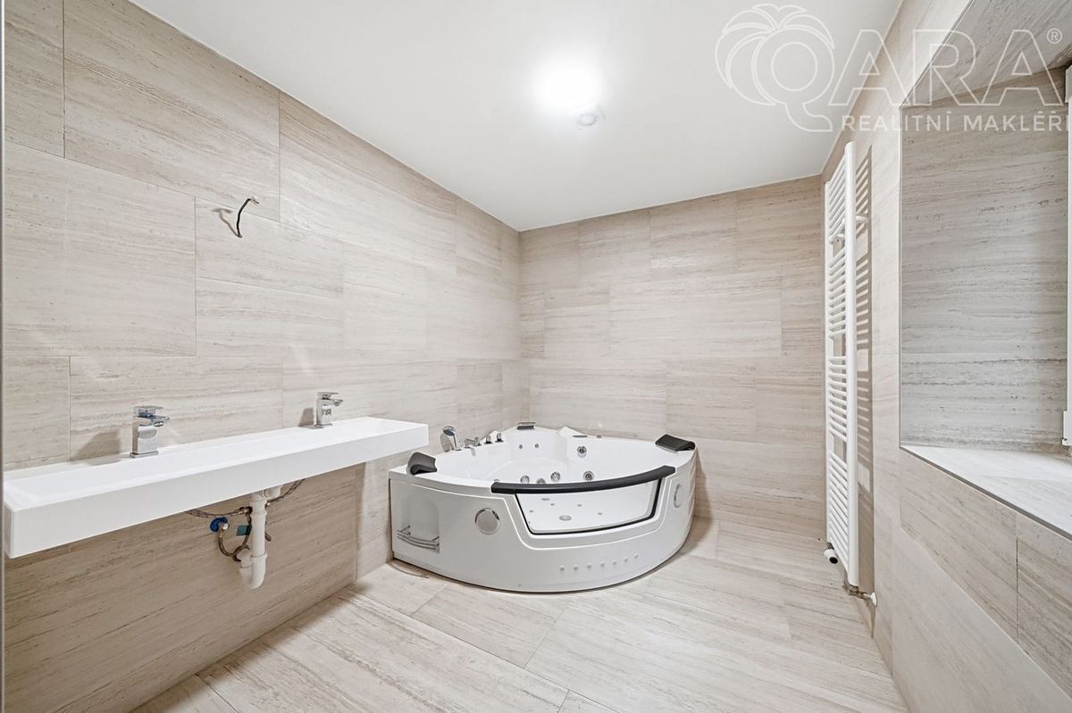 Prodej rodinného domu 125 m², pozemek 327 m² – fotografie 3