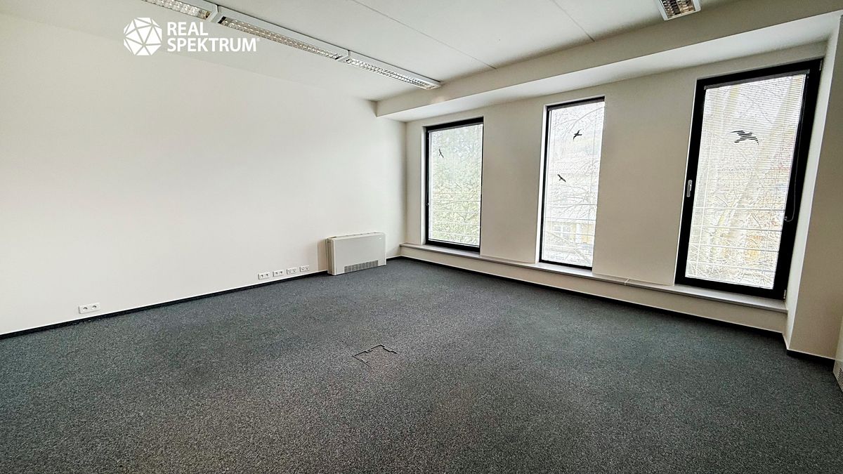 Pronájem kanceláře 106 m²
