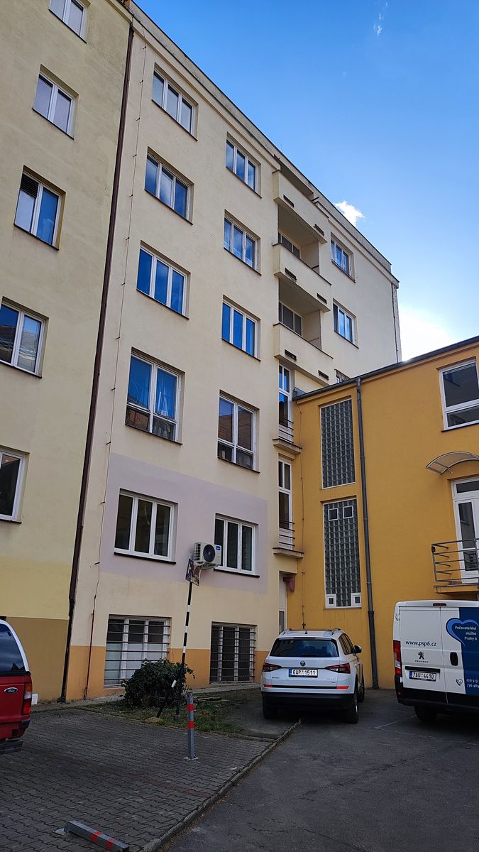 Prodej kanceláře 86 m²