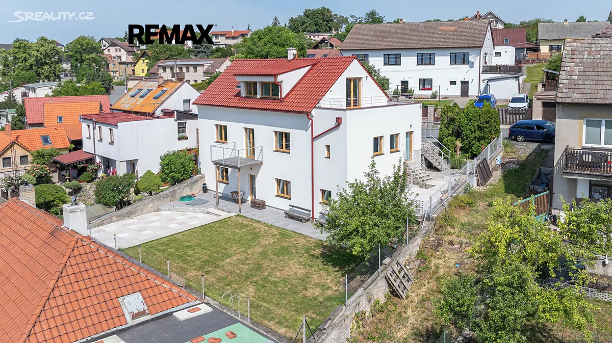 Pronájem rodinného domu 203 m², pozemek 572 m², Dolejší