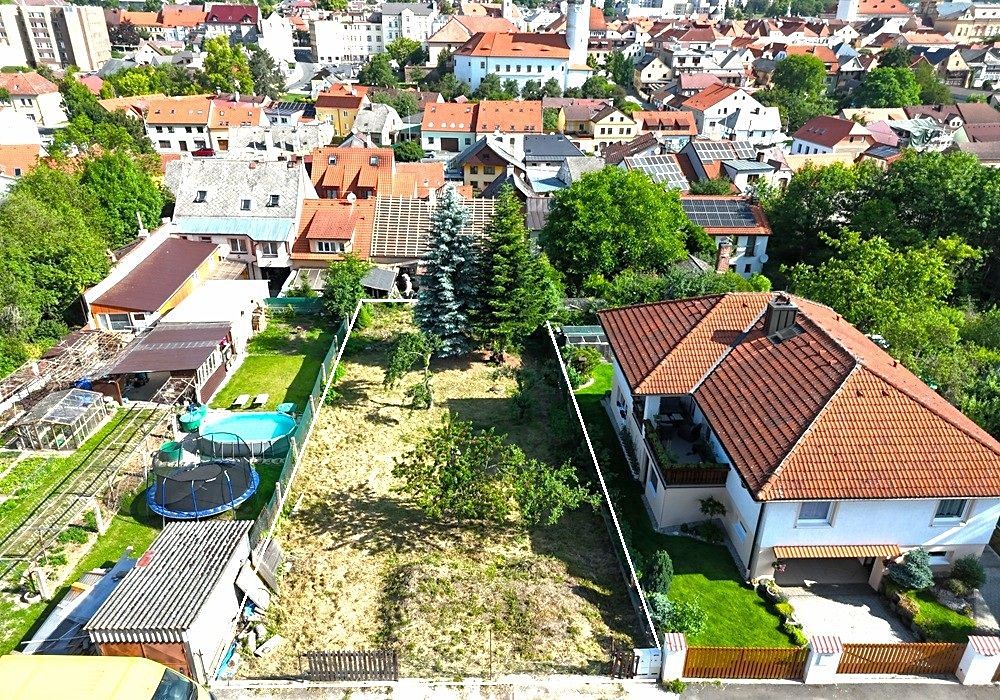 Prodej stavebního pozemku 558 m² – fotografie 2