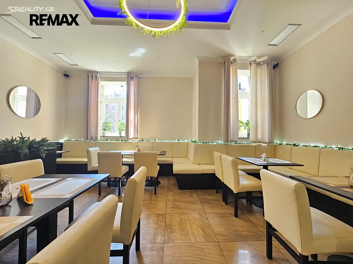 Pronájem restaurace 141 m² – pohled 2