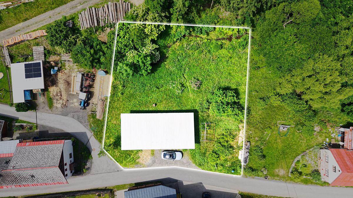 Prodej stavebního pozemku 1280 m²
