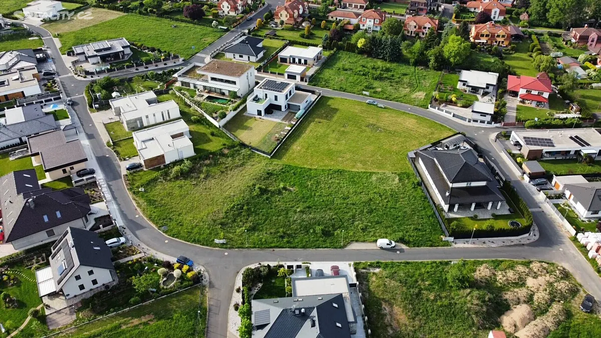 Prodej stavebního pozemku 852 m² - Widok 5