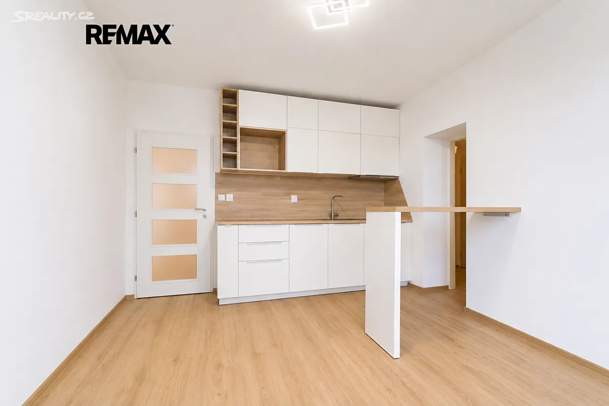 Pronájem bytu 2+kk 47 m², Rudná