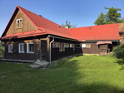 Prodej  rodinného domu 138 m², pozemek 7 225 m²