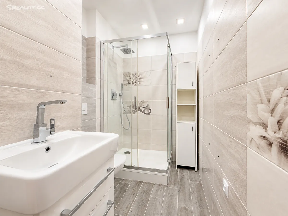 Prodej bytu 2+1 56 m² – pohled 5