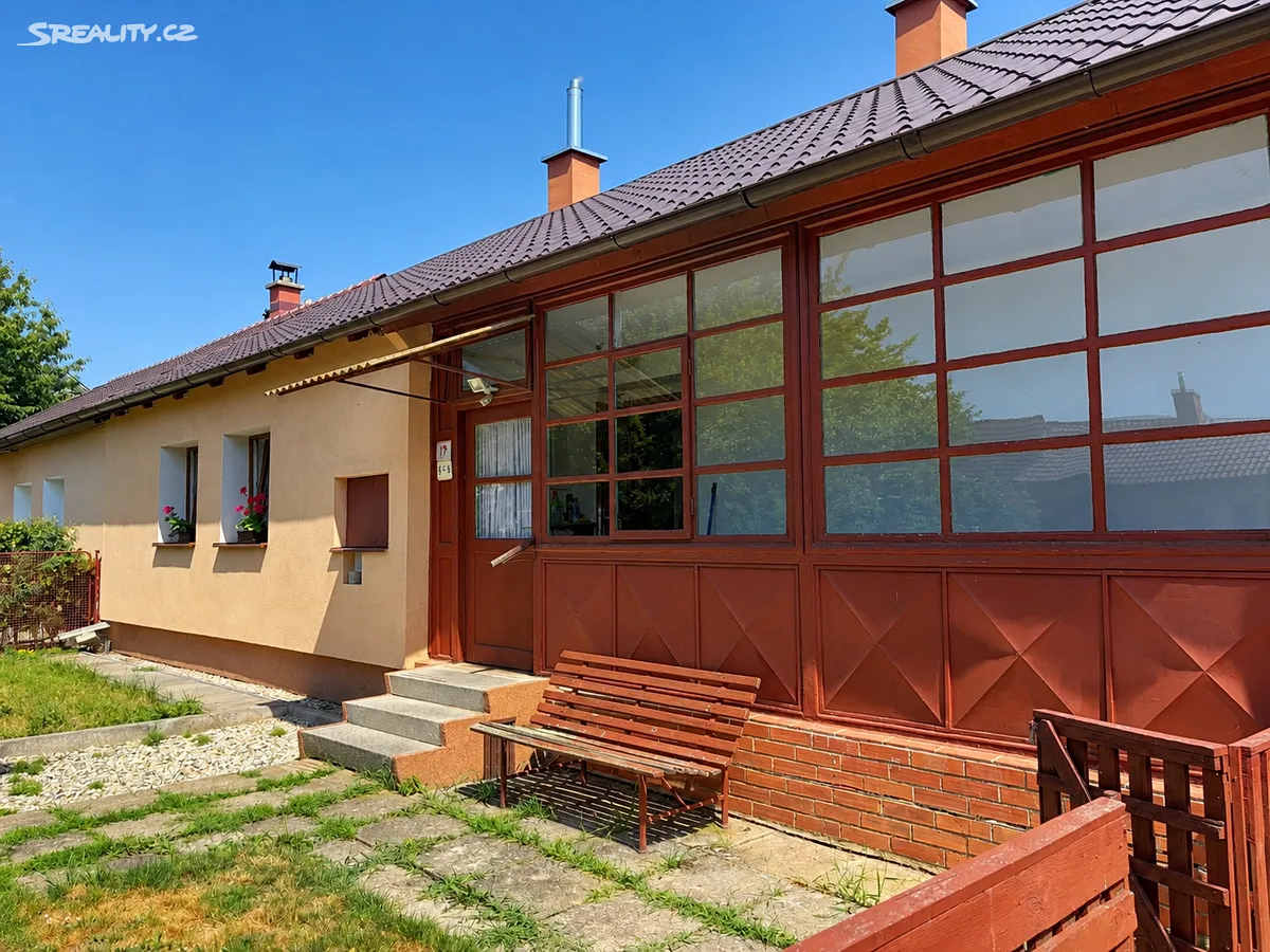 Prodej rodinného domu 70 m², pozemek 542 m² – pohled 2