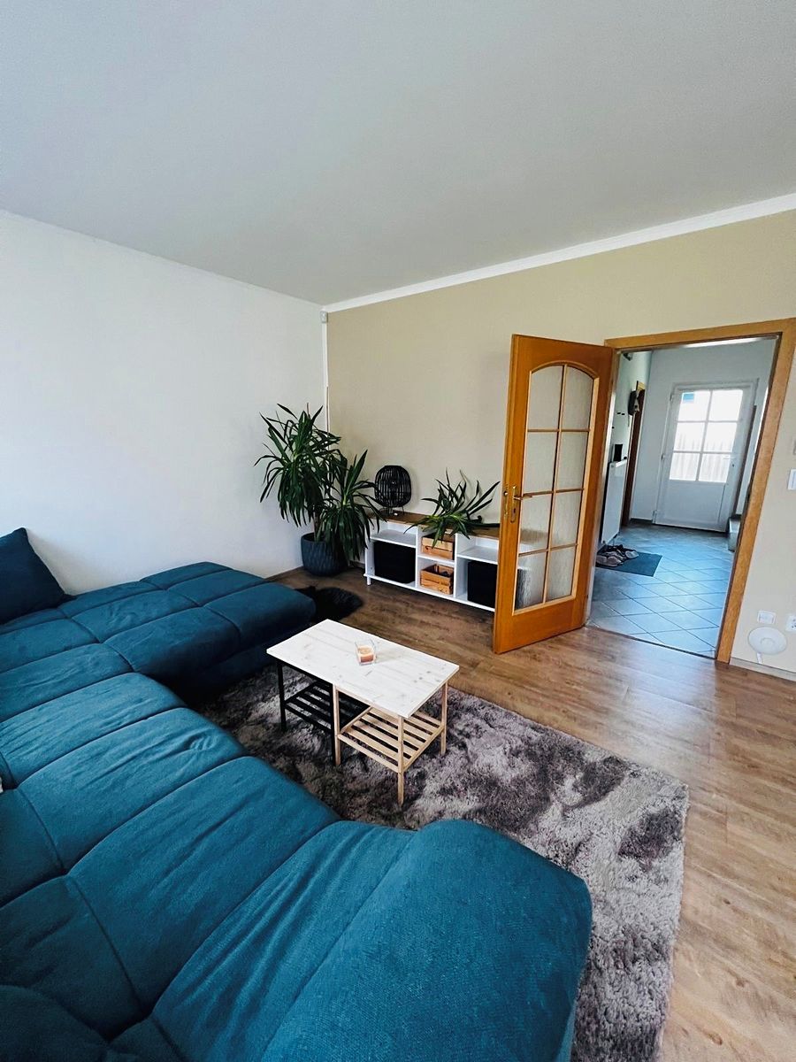 Pronájem rodinného domu 116 m², pozemek 948 m² – fotografie 2