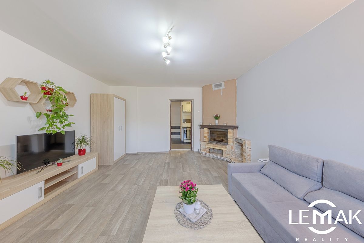Prodej bytu 2+1 43 m² – fotografie 3