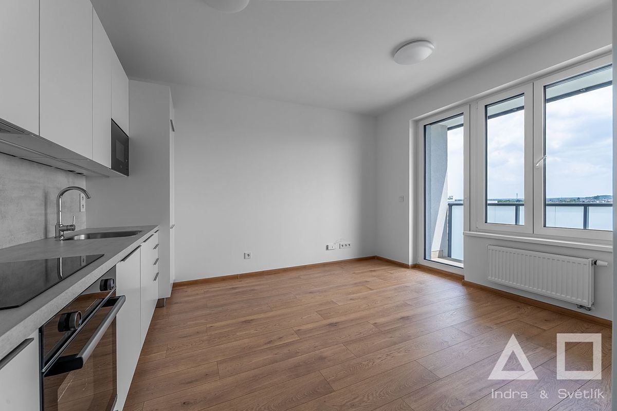 Pronájem bytu 1+kk 29 m²