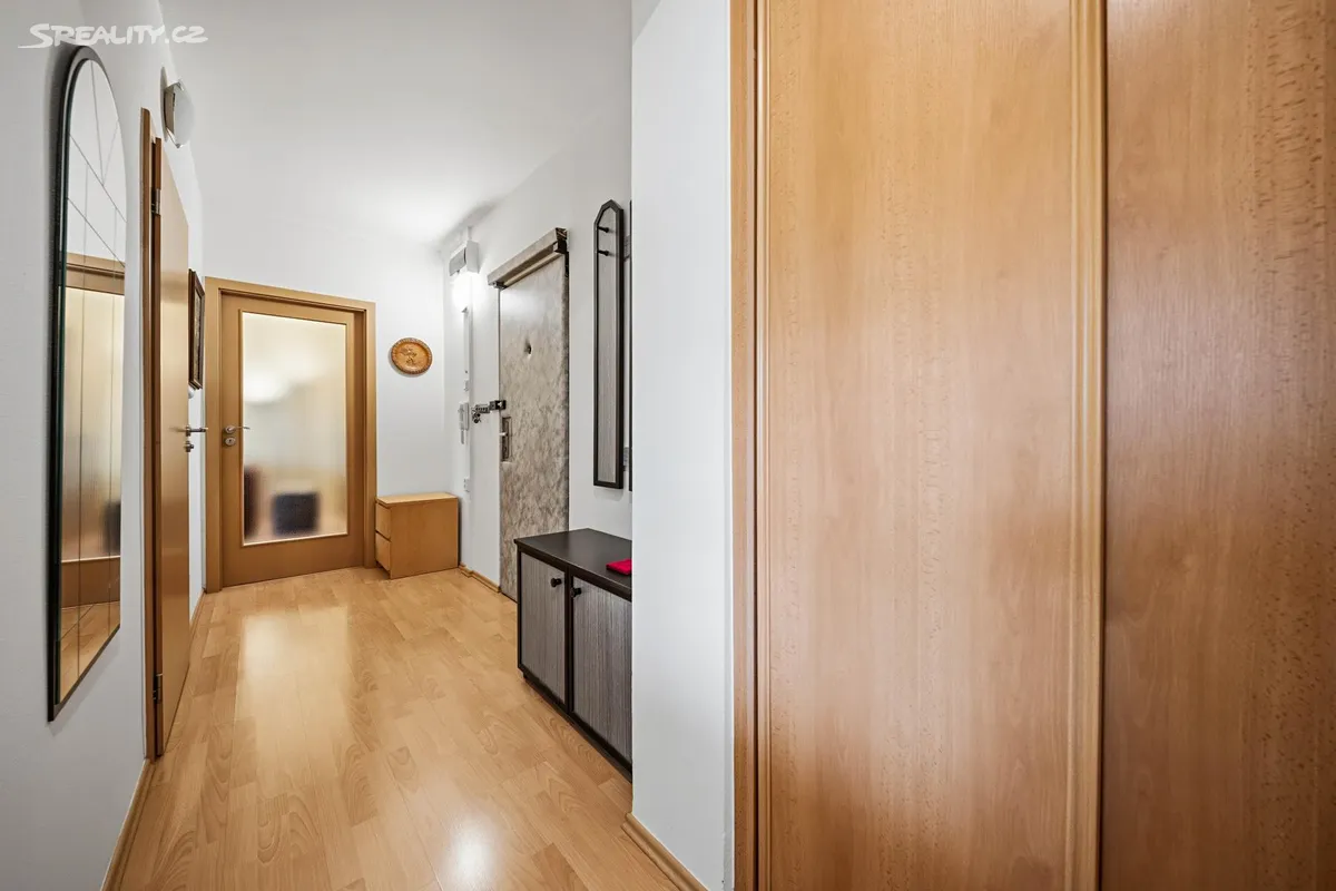 Prodej bytu 2+1 65 m² – pohled 6