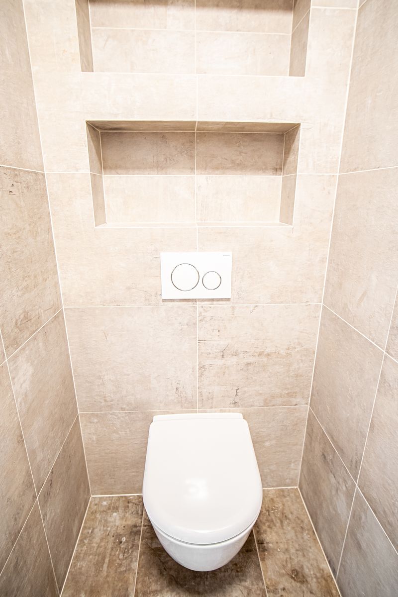 Pronájem bytu 5+kk 184 m²