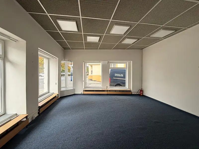 Pronájem obchodního prostoru 69 m², Chomutov – náhled fotky 2