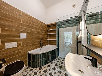 Pronájem bytu 3+kk 90 m²